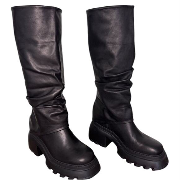 Free People Lana Lug Sole Foldover Boots NEW Black Size 10 - Picture 3 of 10